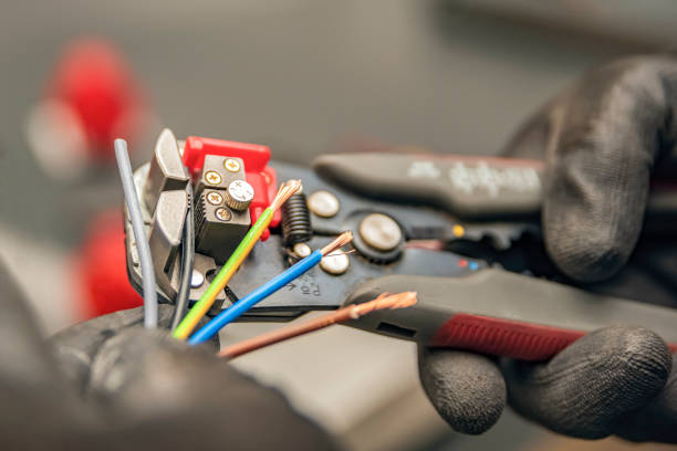 Best Circuit Breaker Repair  in Humboldt, TN